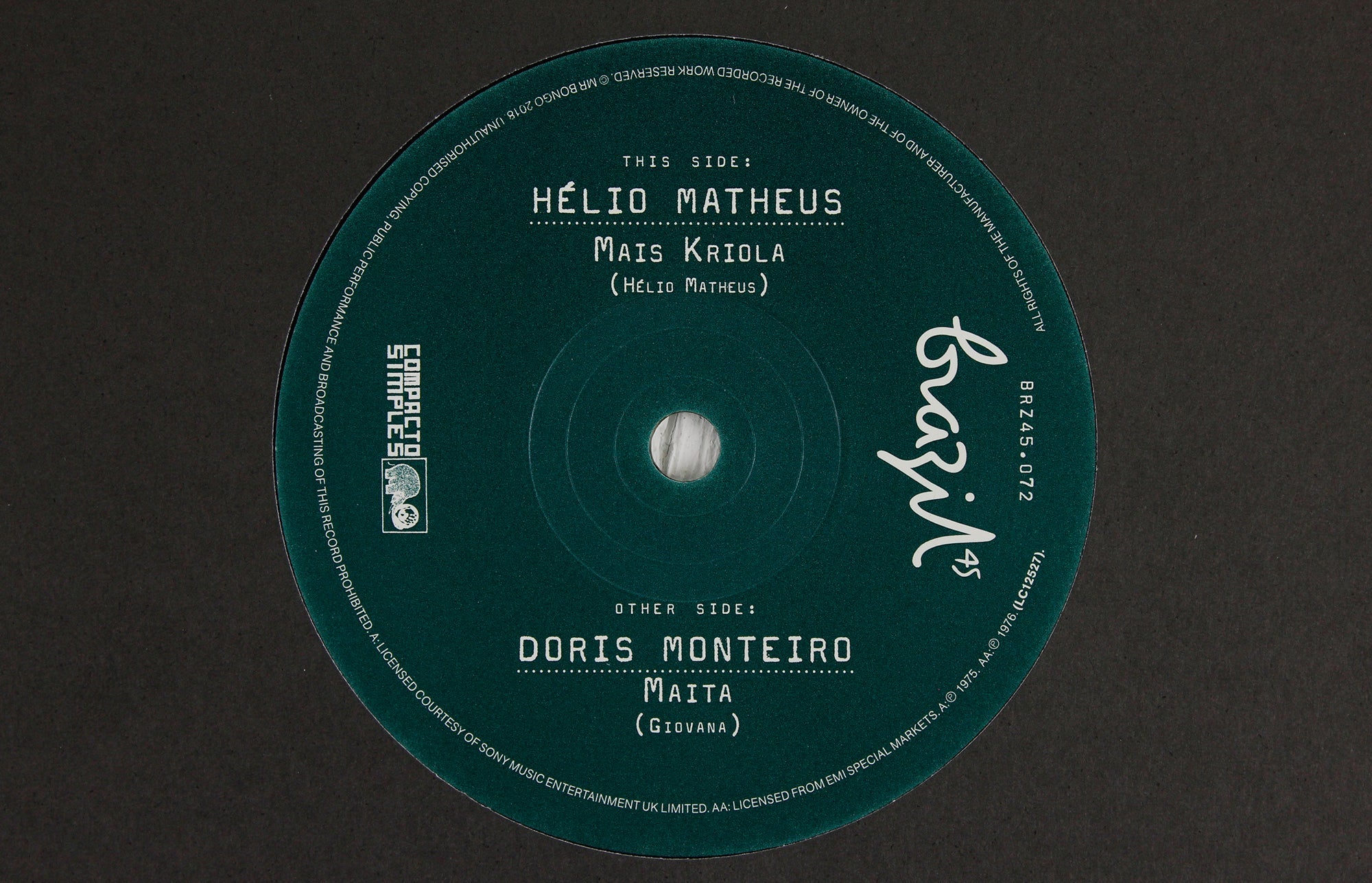 Hélio Matheus - Mais Kriola /  Doris Monteiro - Maita – Vinyl 7"
