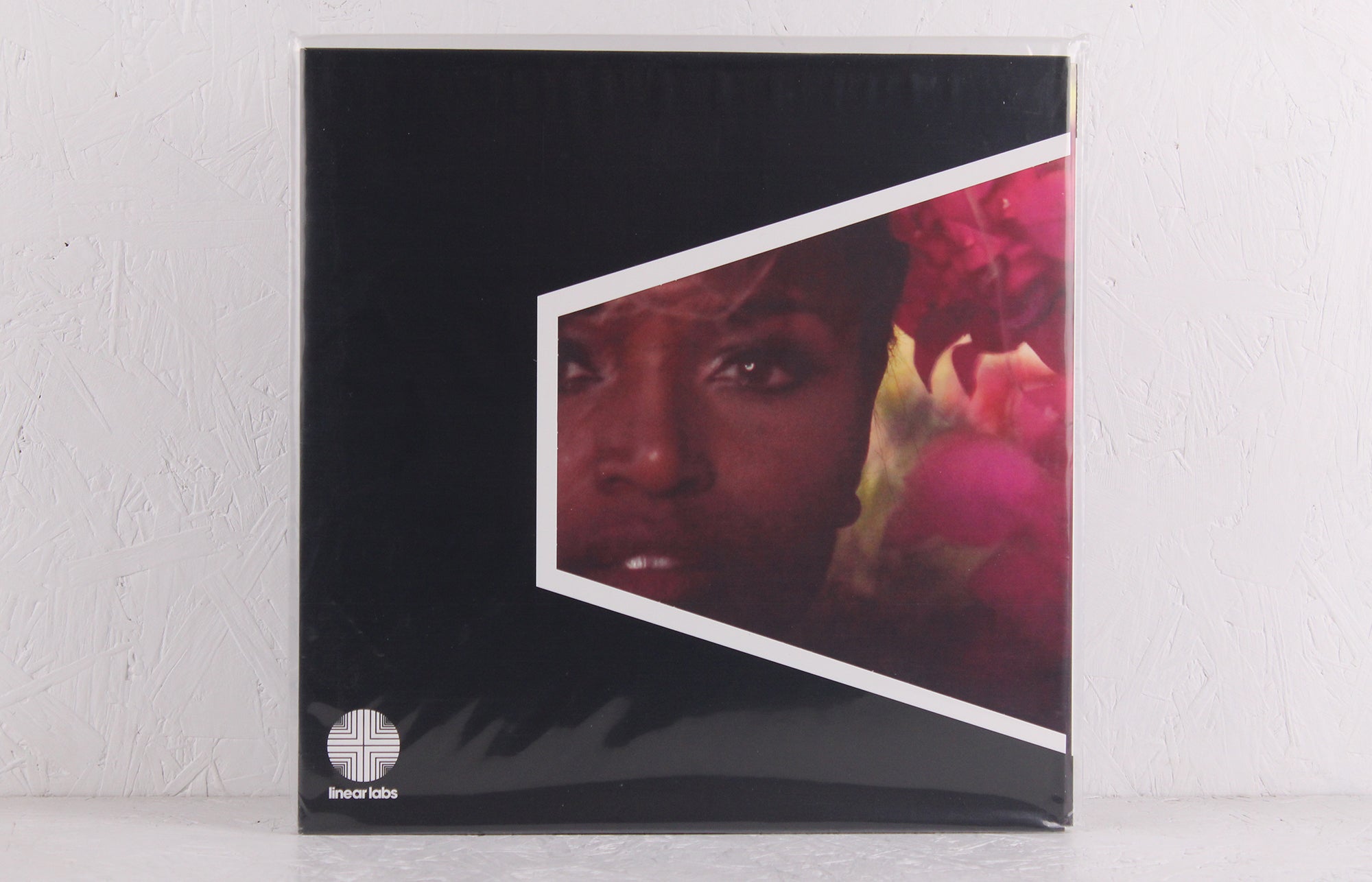 Adrian Younge presents The Delfonics – Vinyl LP